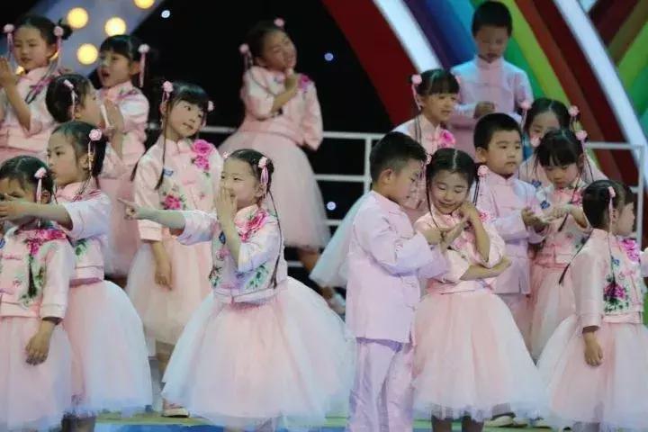 七巧板快乐宝贝节目,七巧板快乐宝贝爱唱歌2020