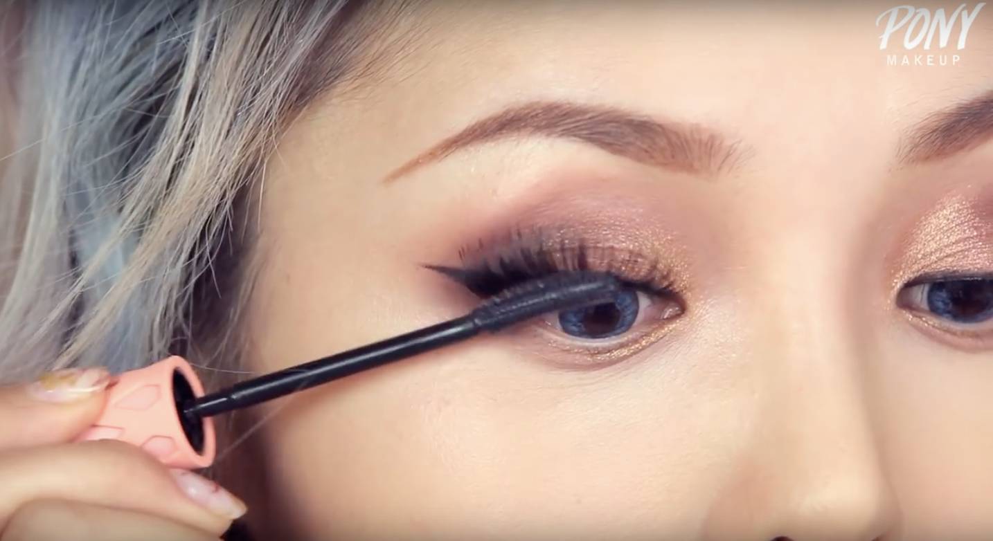 定妆粉正确的化妆先后顺序,化妆的正确步骤顺序不卡粉