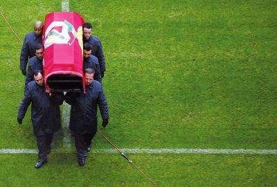 欧洲杯c罗拿金靴完整版,16欧洲杯葡萄牙夺冠历程c罗表现