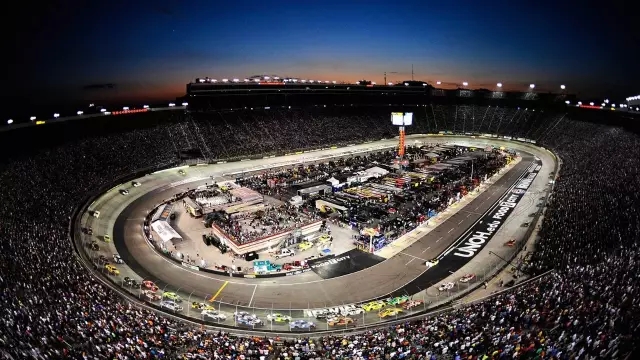 快速了解汽车雪佛兰品牌,了解雪佛兰科鲁兹内部