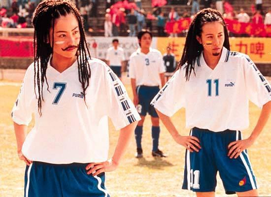 少林足球为什么用张柏芝和莫文蔚,少林足球张柏芝莫文蔚怎么参演的