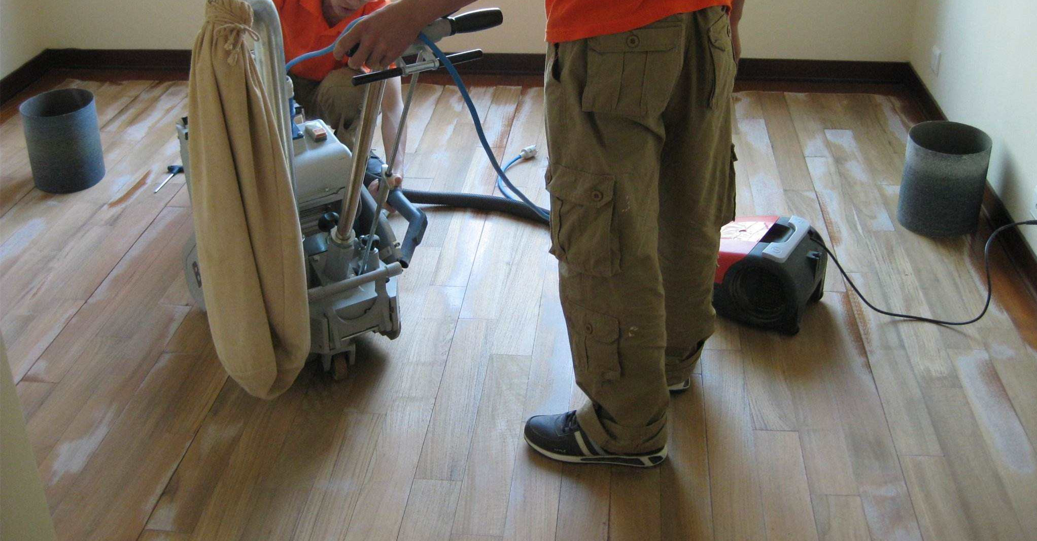 实木地板如何翻新,实木地板翻新最简单方法