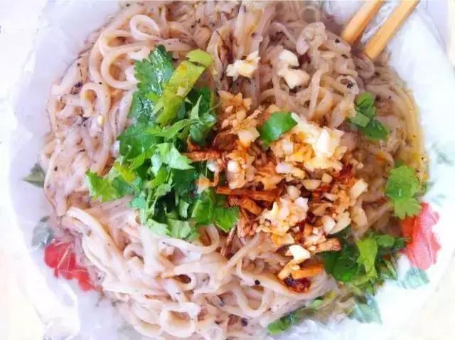 腾冲为家乡添一道美食,品味腾冲因为一道美食爱上一座城