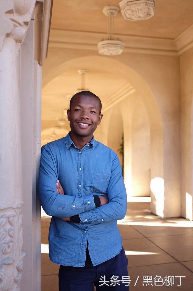 他是黑皮肤但却是地道中国人，昔日国手今回归祖国再战沙场