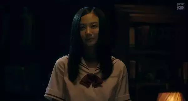 表面清纯其实心狠手辣的女人,外表清纯实则绿茶婊