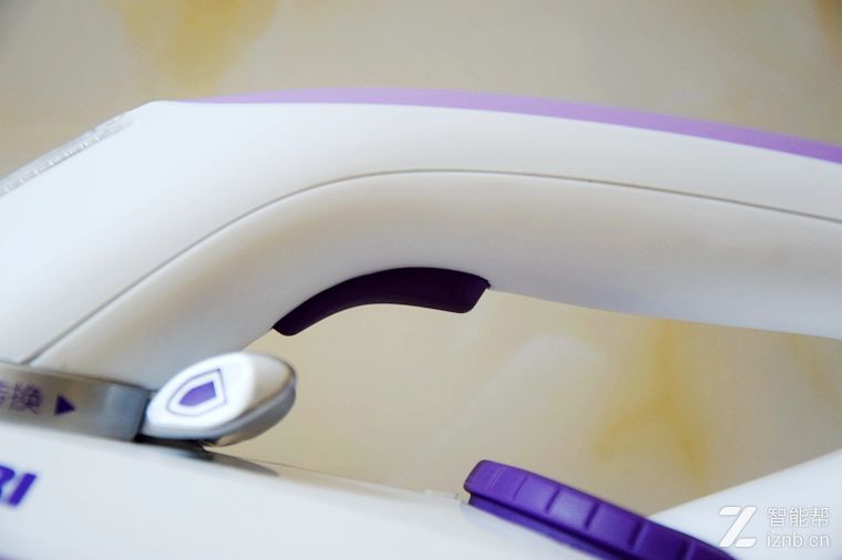 好用的蒸汽熨烫机,卓力eb2558增压蒸汽熨烫机