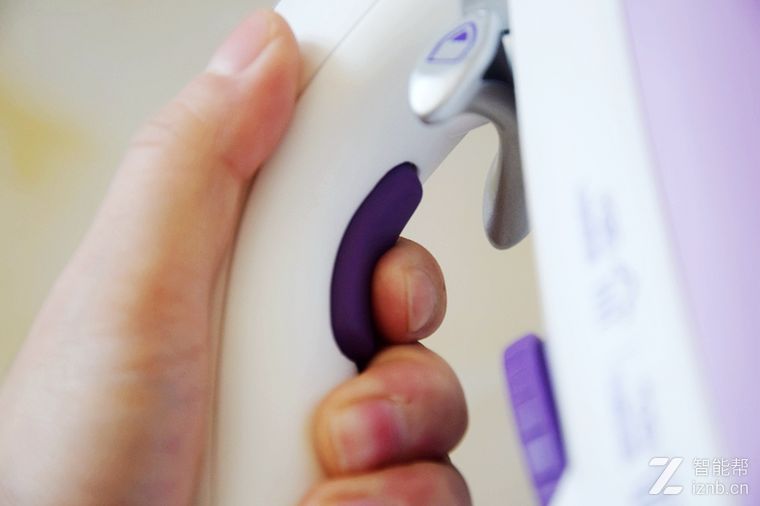 好用的蒸汽熨烫机,卓力eb2558增压蒸汽熨烫机