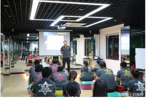 绿瘦减肥训练营“减重战报”，两周减重85.8斤