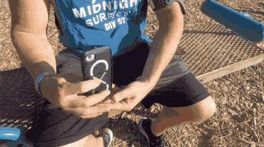 这个带8的手机壳老板估计是个中国人