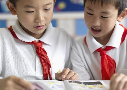 用玩王者光荣的劲头写作业，就可以上清华附小吗？