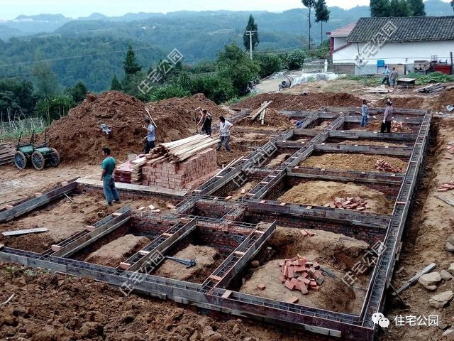 中国真实农村现代别墅,成都农村中式别墅建造