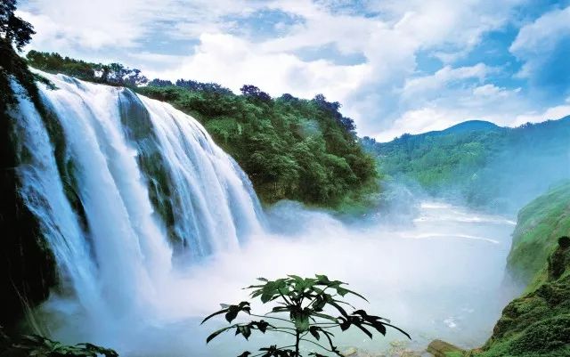 贵州十大绝美瀑布盘点,国内最大最美的瀑布在贵州