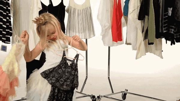 家里椅子很多虫蛀怎么办,椅子上总堆满衣服