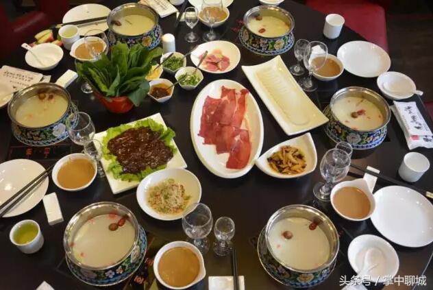 聊城到底有多少美食小吃街,聊城古城区美食区