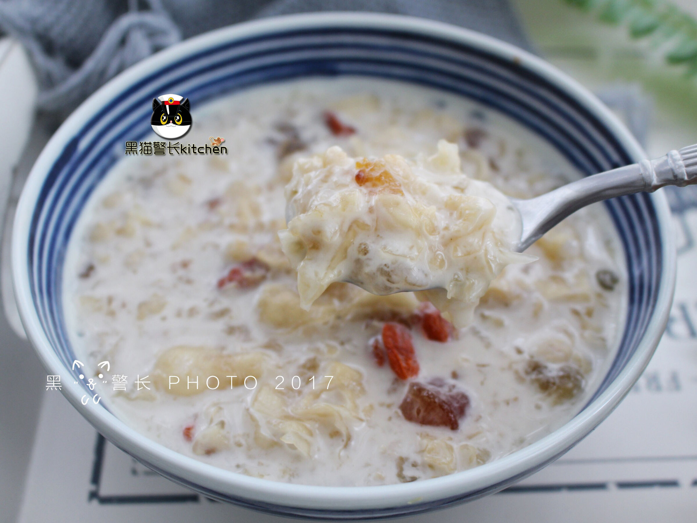 秋天怎么吃银耳有营养,秋天多吃银耳的好处与坏处