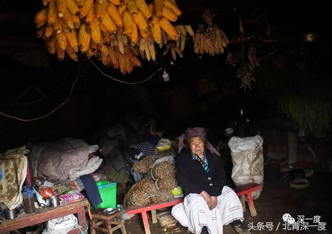 「看见」泥坑里的“鹿晗”和吃土豆的孩子：80张图，读懂中国脱贫