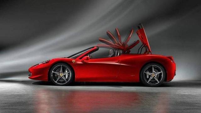 金秋红叶来袭，你的硬顶敞篷小跑准备好了吗？