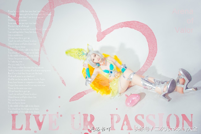 美女小姐姐cos妲己热情桑巴,王者光荣夏日游戏节妲己cos