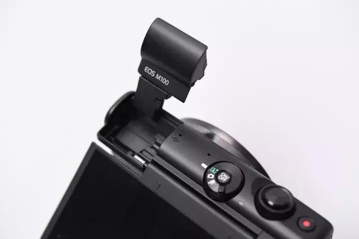 佳能eosm100正式发布,佳能eosm100购买时都带啥