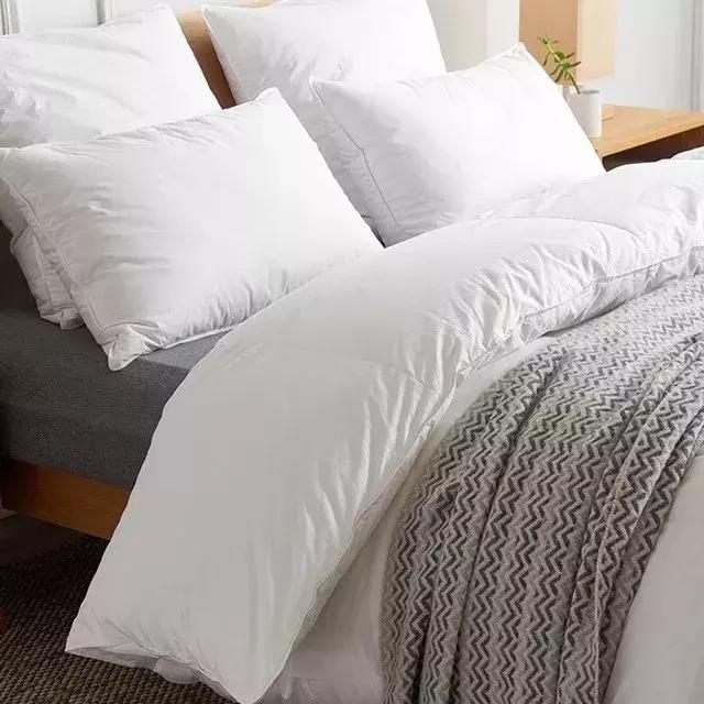 被子怎么选又轻又保暖,冬天被子哪种比较轻保暖还好