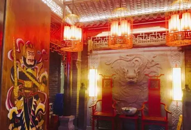 大连有一家特别的火锅店,大连适合去吃的平价火锅店