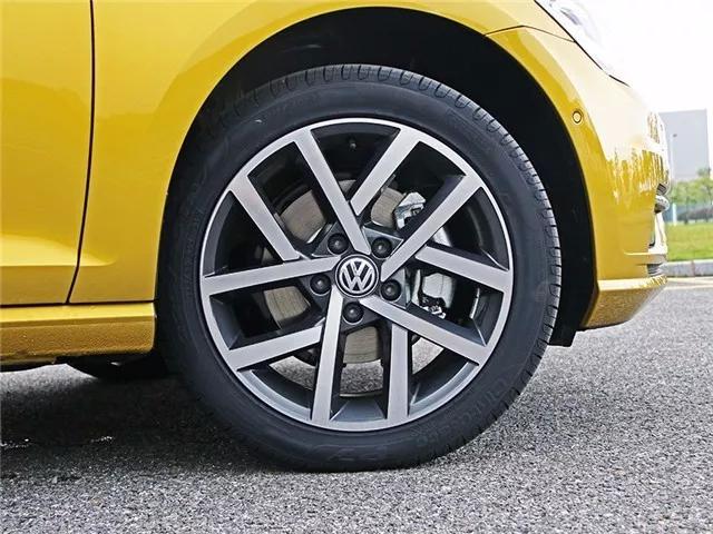 在陪你疯狂陪你老的日子里，怎么可以没有一台高尔夫？