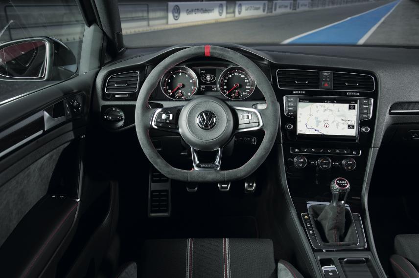 高尔夫gti与evo直线加速赛,高尔夫gticlubsport