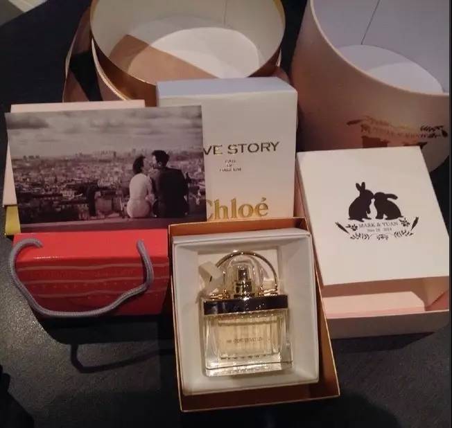 明星结婚伴郎伴手礼实用,明星结婚准备伴手礼