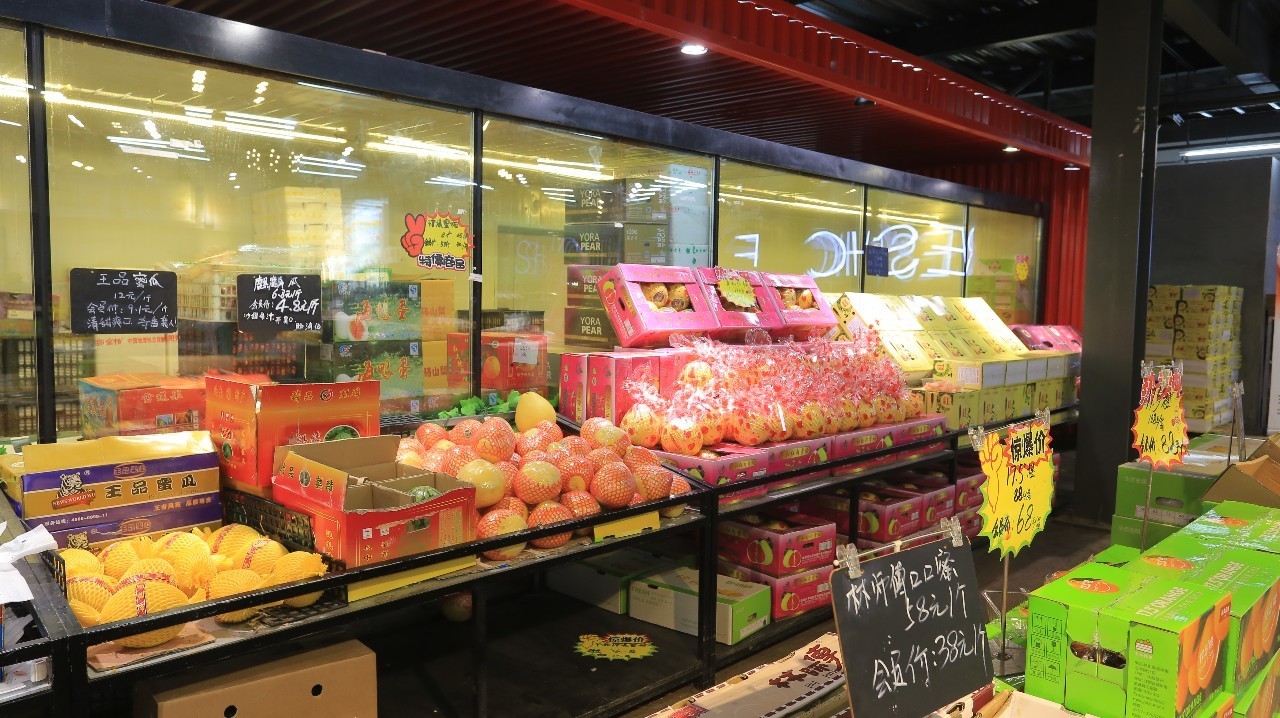 23家水果店凭什么年赚3个亿,卖水果年赚120万不靠水果