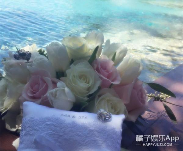 隆诗VS包包，两场在巴厘岛举办的婚礼，为什么评价差这么多？