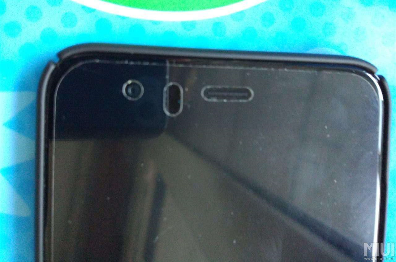 既然新机到手都贴膜，为什么手机出厂时不提前把膜贴好？