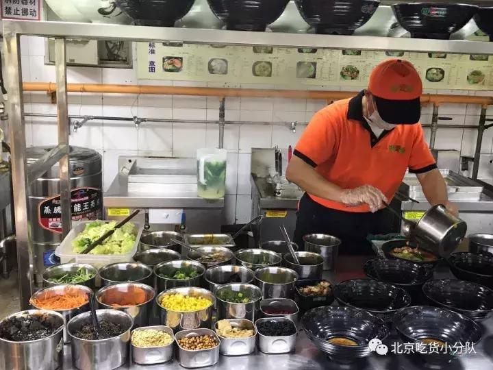 首经贸最大的食堂是什么,首都经贸大学第一食堂