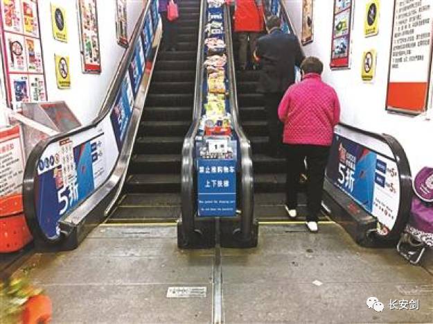 普京中程导弹试验视频,普京中程导弹视频