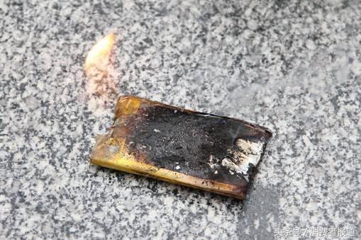 30款移动电源测评：推荐购买索尼、三星和小米