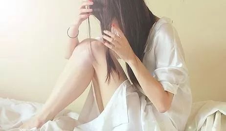 宋慧乔结婚时穿的婚纱,宋慧乔婚纱礼服照片