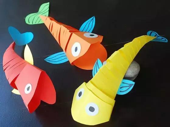 玫瑰花折纸幼儿园简单教程,玫瑰花折纸幼儿园超简单