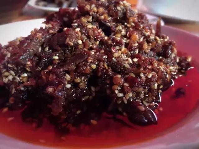 2个人30元就吃撑！这条街光看名字就能流口水！