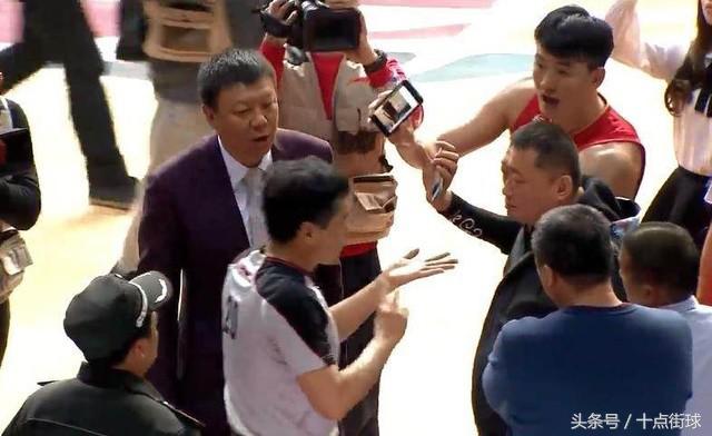 王治郅nba技术,nba模板王治郅