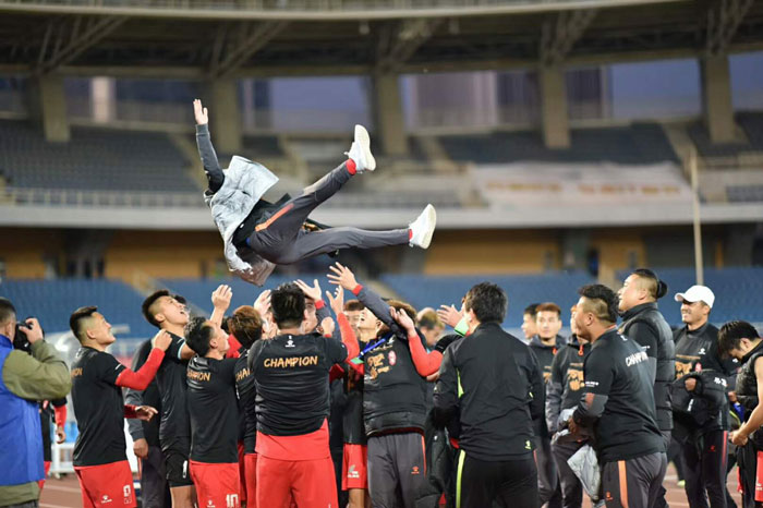 中国业余足球联赛淄博,淄博星期天足球俱乐部