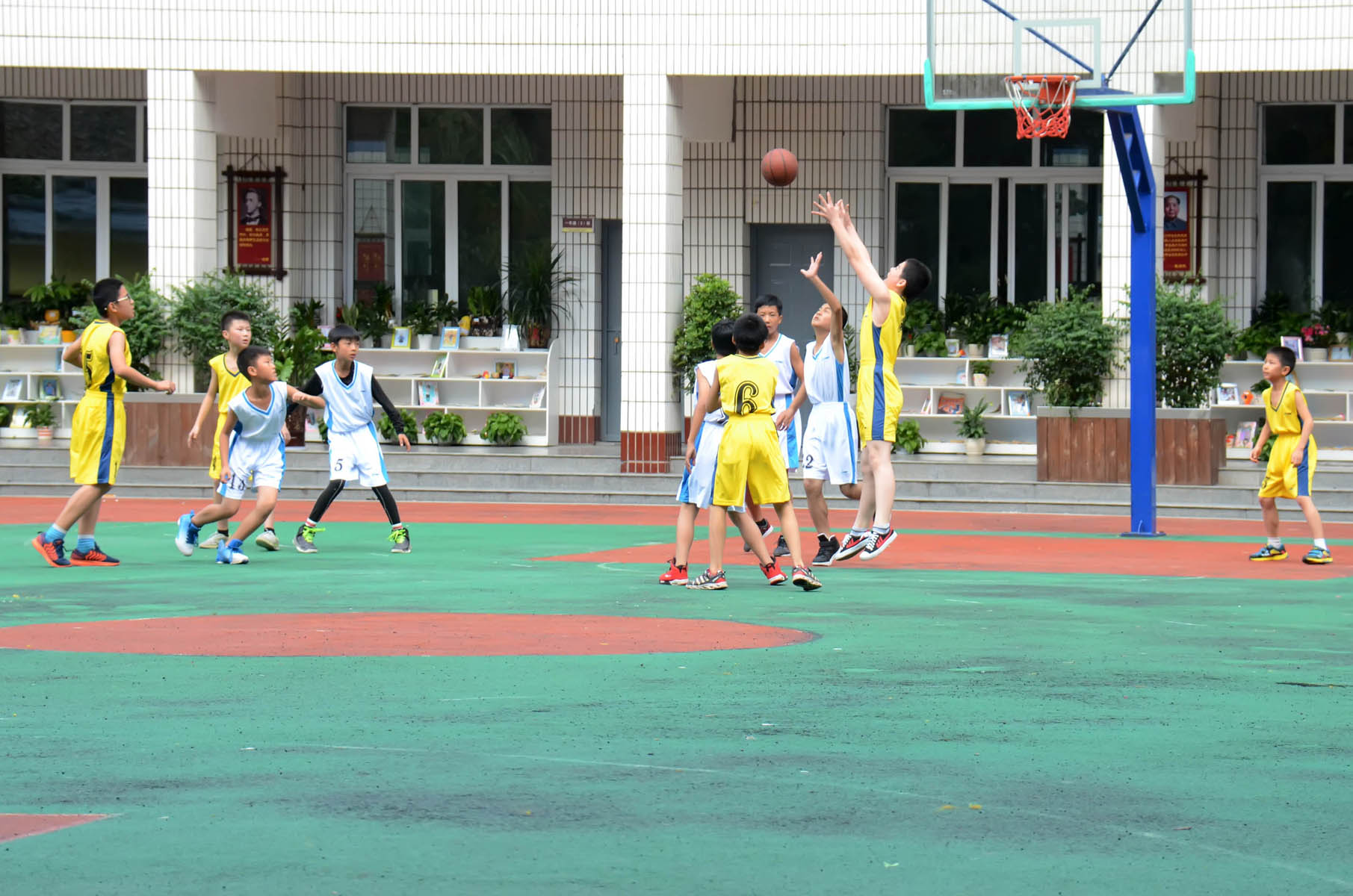 南城区第十八届小学生篮球比赛,2021巴州青少年篮球锦标赛