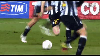 足球中怎么补水,足球运动喝水的正确方法