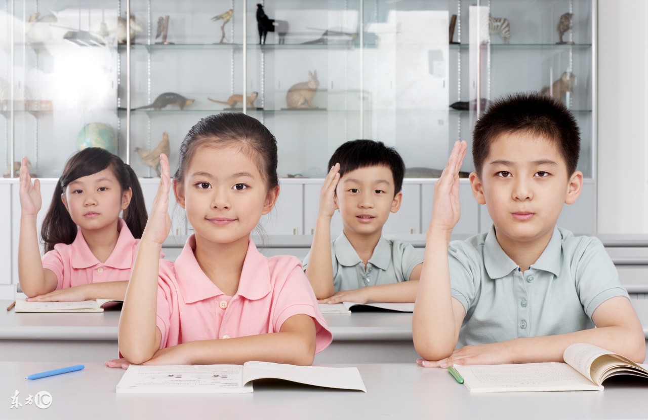 小学英语口语教材每天一集,小学英语口语大全免费听