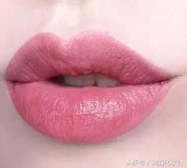 30块钱的口红贵吗,300块钱的口红和30块钱口红的差别