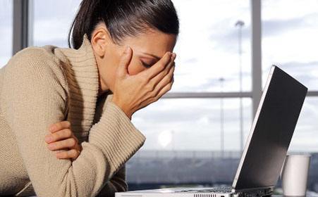 额头反复长痘的原因及解决方法,额头长痘的原因和解决方法