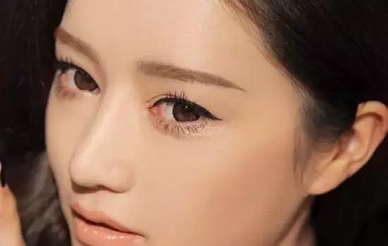 眉笔什么颜色好看自然百搭视频,眉毛变成红色用什么颜色的眉笔好