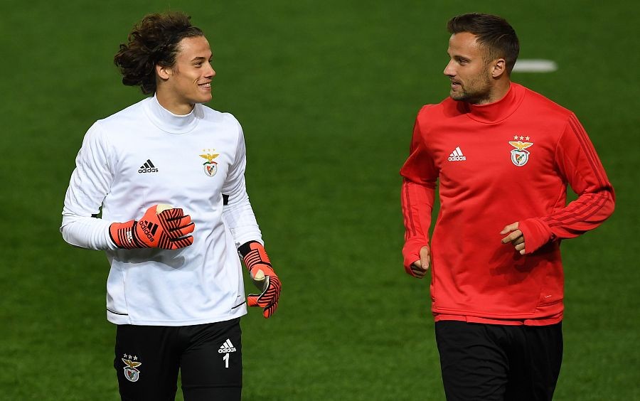 本菲卡门将进球,本菲卡年轻门将