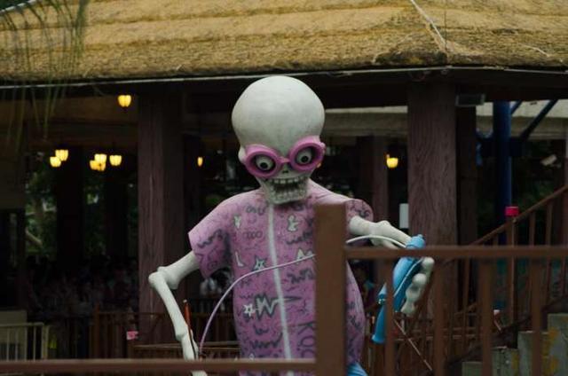 万圣节那些怪异的妆容,万圣节奇葩扮相