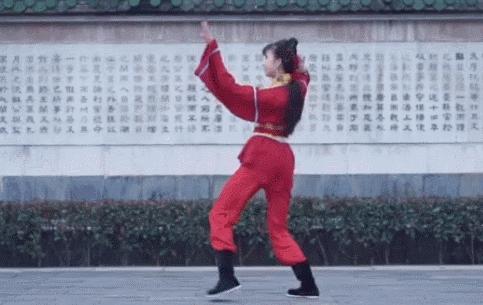 ktv专业培训,ktv会所统一工作服