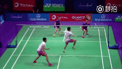 羽毛球如何应对恶心的吊球单打,羽毛球吊球连贯步法