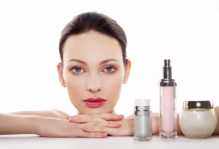 精华油如何使用效果最好,精华油怎么用才正确